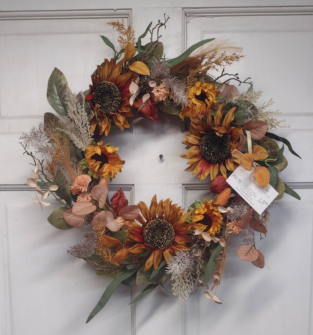 PM79 - Fall Wreath with Sunflowers and Foliage Mix