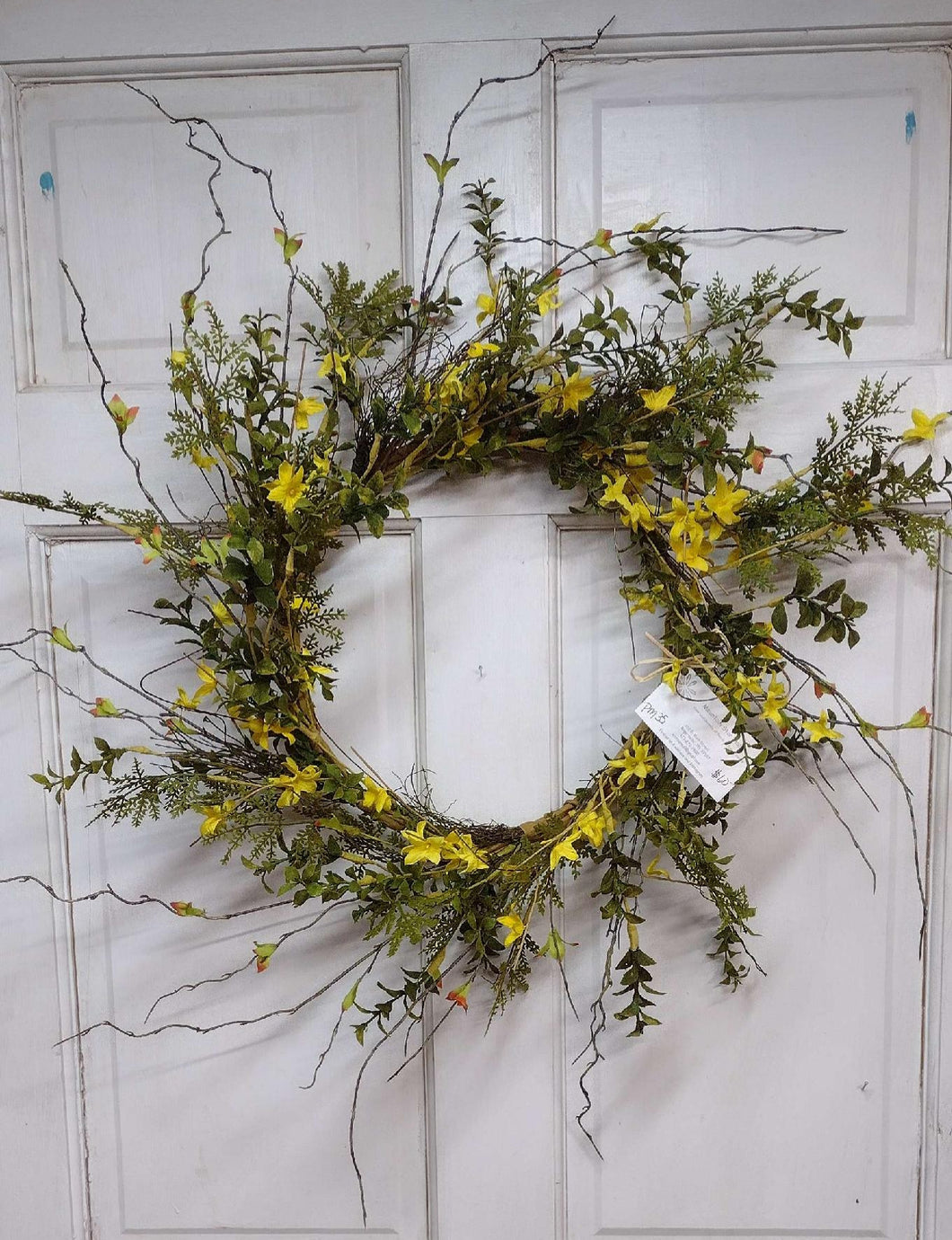 PM35 - Greenery Wreath with Yellow Flowers