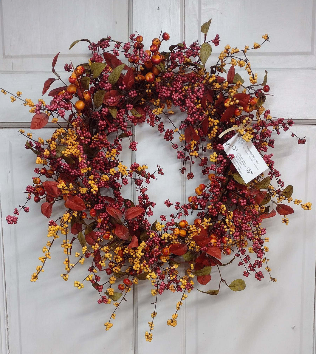 PM43 - Fall Wreath with Berries & Leaves