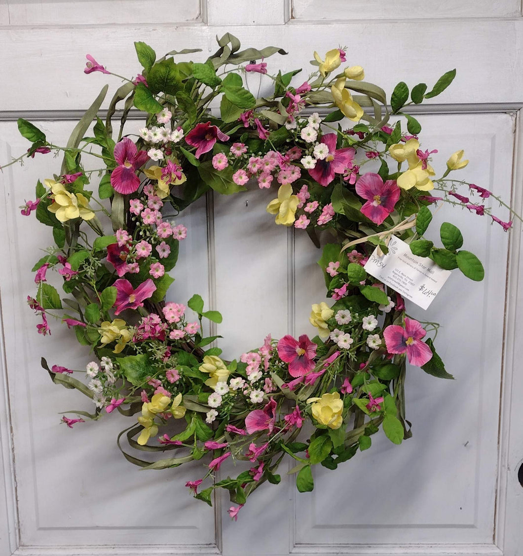 PM54 - Wreath with Pansies