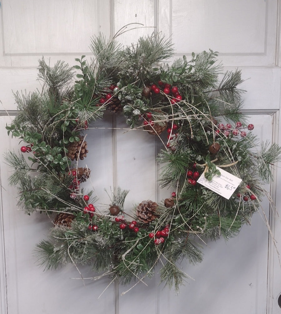 W128 - Winter Wreath with Red Berries and Pine Cones