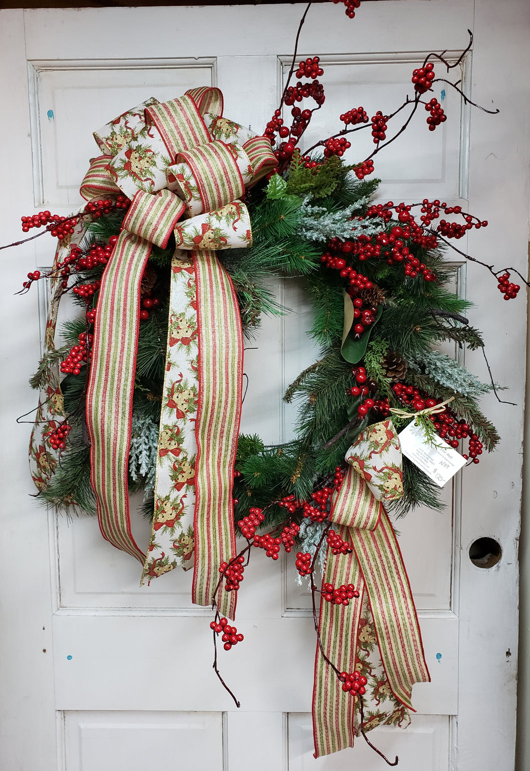 W89 - Winter Greenery Wreath with Red Berries